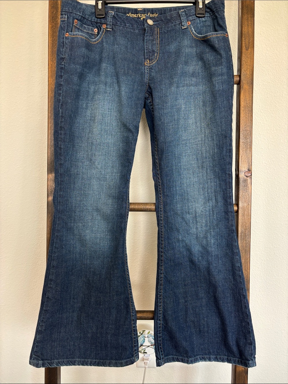 👖American Eagle Outfitters Dark Blue Flare Jeans